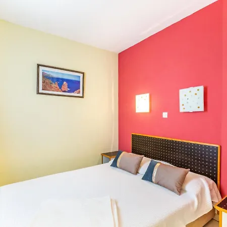Appartement Le Village - E1 214 By Interhome Saint-Raphaël