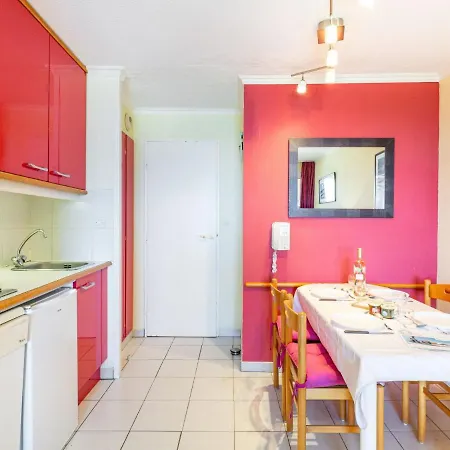 Διαμέρισμα Le Village - E1 214 By Interhome *