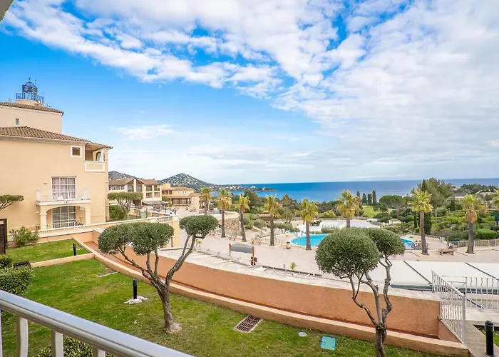 Appartement Le Village - E1 214 By Interhome *