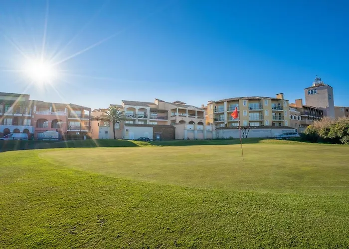 Appartement Le Village - E1 214 By Interhome Saint-Raphaël