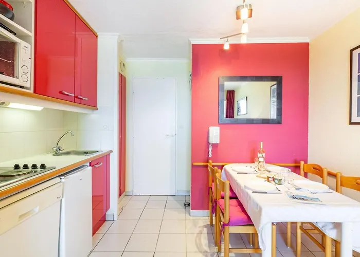 Apartmán Le Village - E1 214 By Interhome *