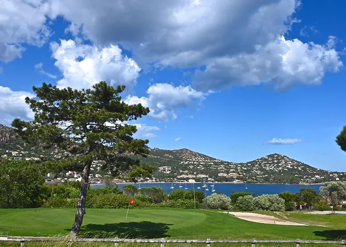 Le Village - E1 214 By Interhome Saint-Raphaël